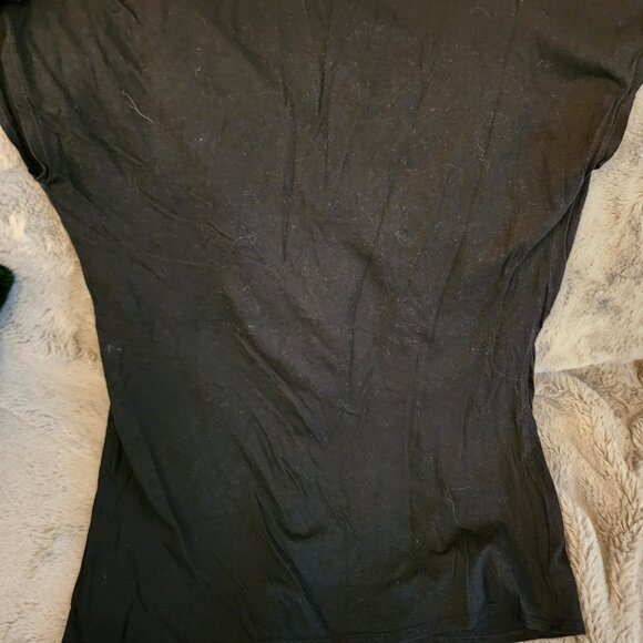 Gap Black low cut V Neck, Empire waist Tee - Size L - Picture 3 of 3